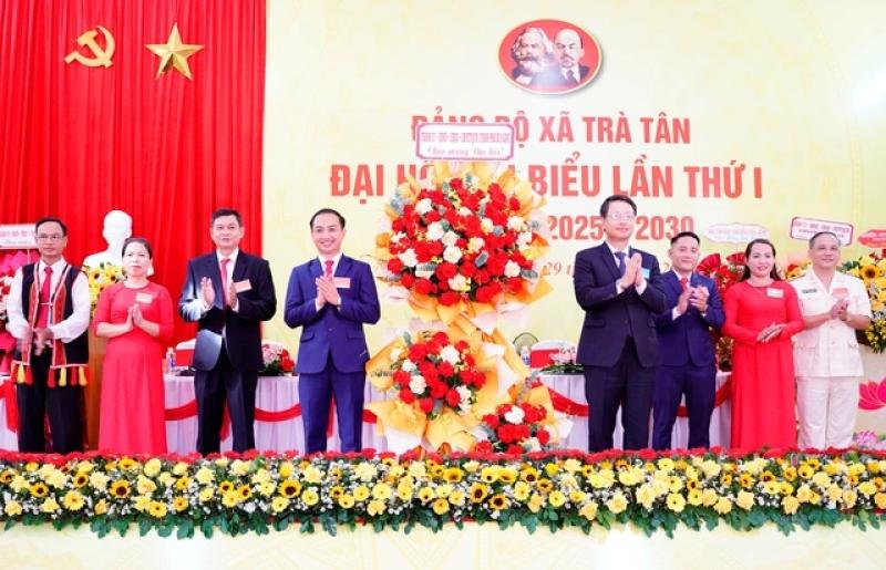 Đà Nẵng: Nguyên Phó giám đốc Sở VH-TT-DL tỉnh làm Bí thư xã vùng cao Trà Tân - Ảnh 1.
