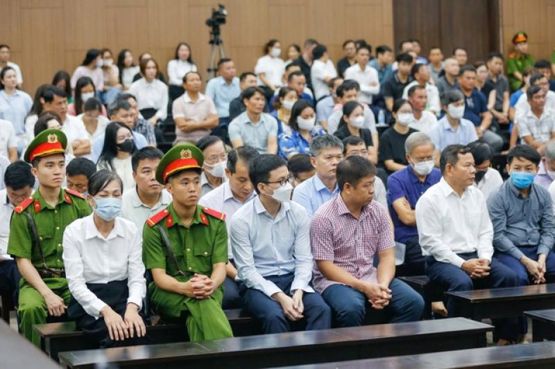 Vụ án Tập đoàn Phúc Sơn đặc biệt nghiêm trọng, 'tha hóa nhiều lãnh đạo địa phương' - Ảnh 1.