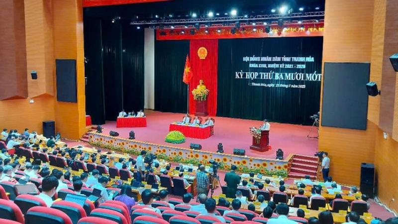 Bão số 3: Thanh Hóa rút ngắn thời gian họp HĐND để phòng, chống bão số 3 - Ảnh 1.