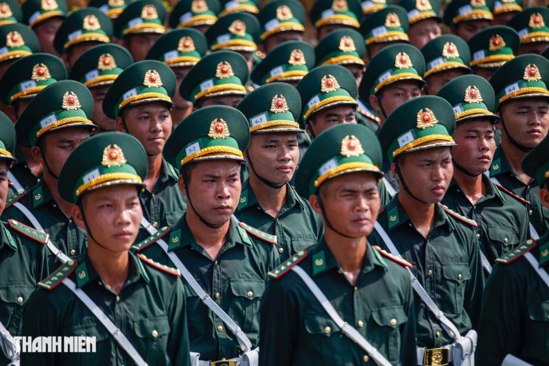 Chiến sĩ đẫm mồ hôi, 'gồng mình' trên mặt đường ảo ảnh luyện tập cho nhiệm vụ A80- Ảnh 14. Chiến sĩ đẫm mồ hôi, 'gồng mình' trên mặt đường ảo ảnh luyện tập cho nhiệm vụ A80- Ảnh 14.