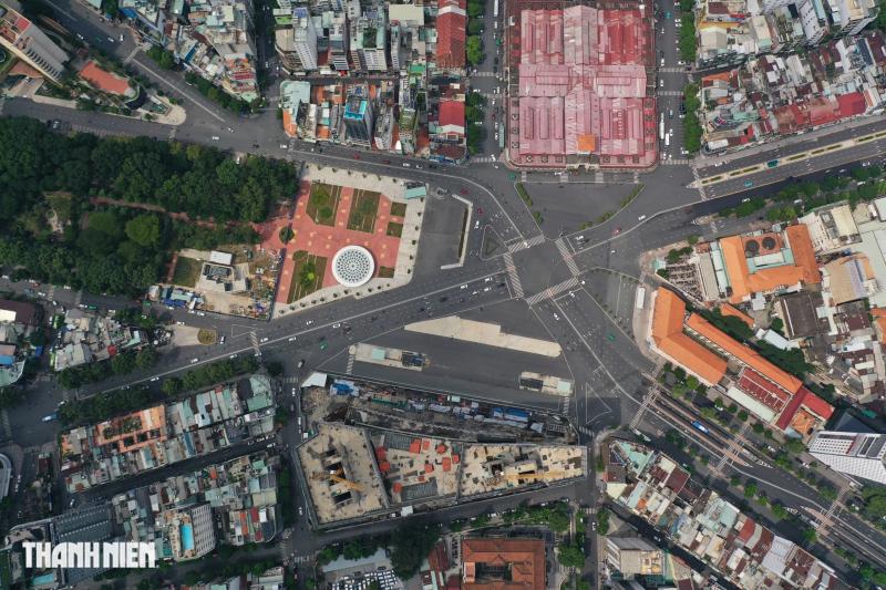 Phường Bến Thành có Dinh Độc Lập, phố tây nổi tiếng và các công trình cổ - Ảnh 1.