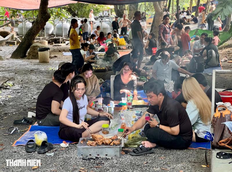 'Tắm suối trong rừng' ngay tại TP.HCM chỉ 3 ngày cuối tuần: Mùa hè tuyệt vời - Ảnh 3.
