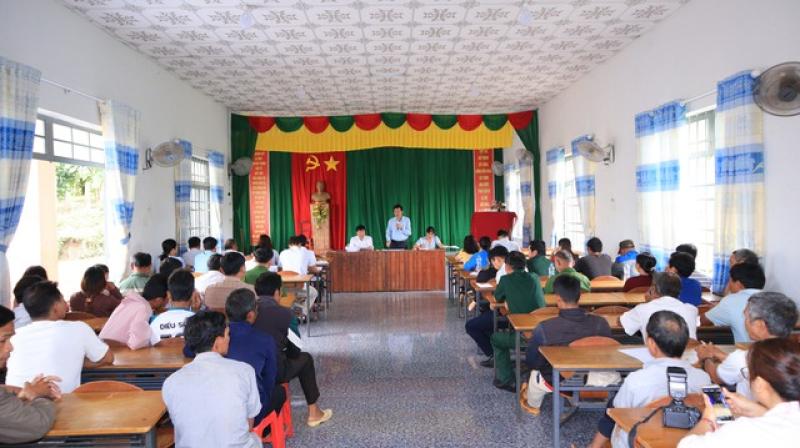 Đưa dịch vụ hành chính công về thôn ấp để phục vụ người dân tốt hơn - Ảnh 5.