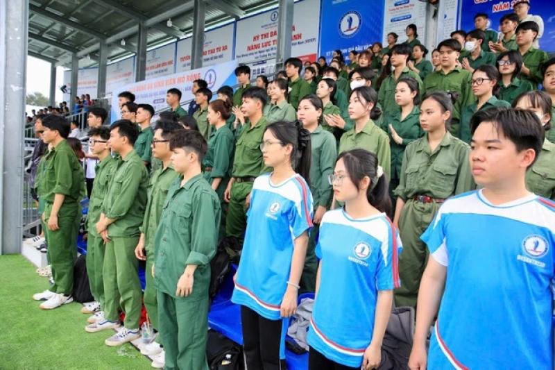 Công Nhậm lập hat-trick, Minh 'nhí' ghi cú đúp tạo kịch tính tại Trường ĐH Đồng Tháp- Ảnh 10.
