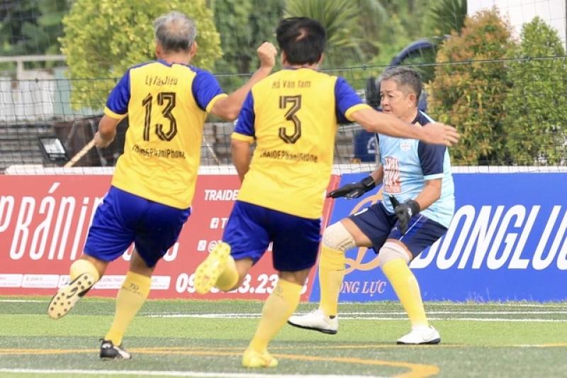 Công Nhậm lập hat-trick, Minh 'nhí' ghi cú đúp tạo kịch tính tại Trường ĐH Đồng Tháp- Ảnh 6.