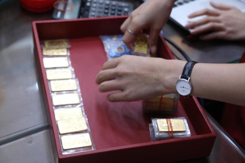 Giá vàng hôm nay 26.7.2025: - Ảnh 1.