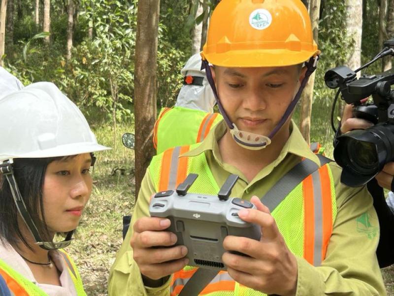 Khi drone tuần thám rừng - Ảnh 4.