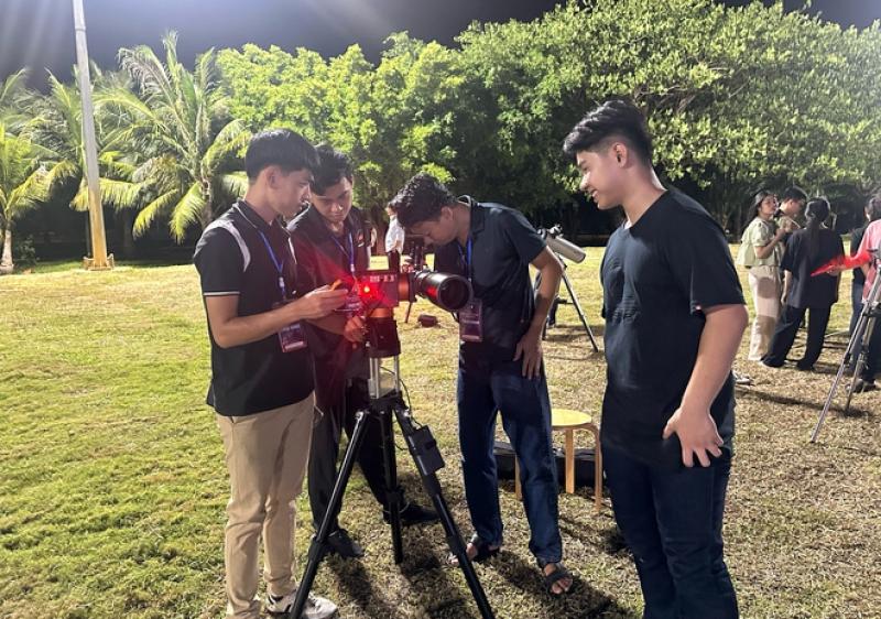Đến nơi có kính thiên văn lớn nhất Việt Nam: Đêm hè đặc biệt! - Ảnh 5.
