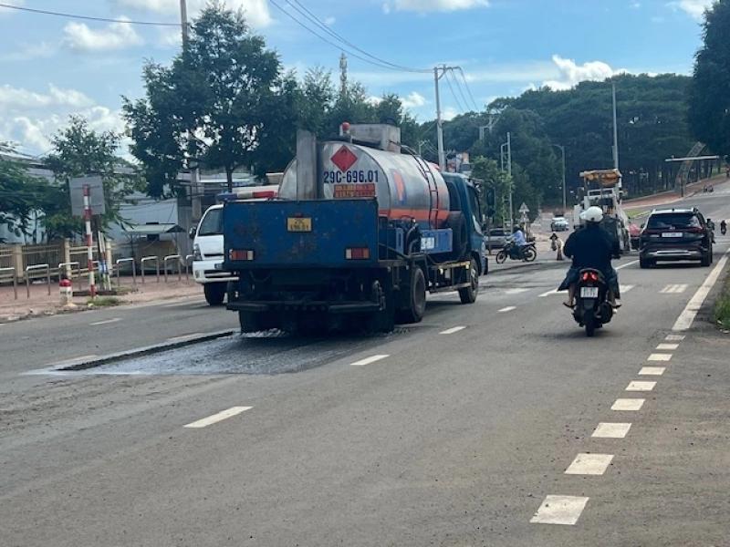 QL19 qua Gia Lai vừa hoàn thành đã hỏng: Dự án nghìn tỉ gây lo ngại - Ảnh 2. QL19 qua Gia Lai vừa hoàn thành đã hỏng: Dự án nghìn tỉ gây lo ngại - Ảnh 2.