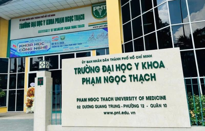 Điểm sàn Trường ĐH Y khoa Phạm Ngọc Thạch năm 2025 có 3 ngành ở mức 16 - Ảnh 1.