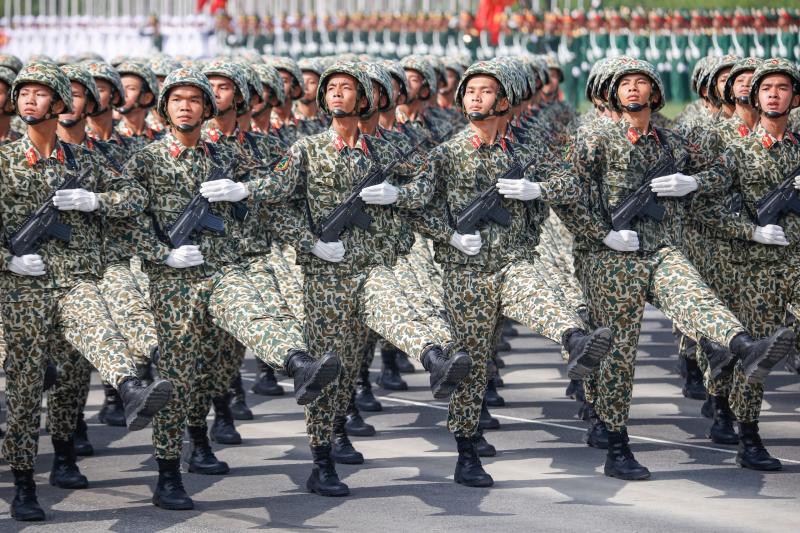 Mãn nhãn buổi diễu binh 15 . 000 Chiến sĩ công an và quân đội hợp luyện - Ảnh 18. Mãn nhãn buổi diễu binh 15 . 000 Chiến sĩ công an và quân đội hợp luyện - Ảnh 18.