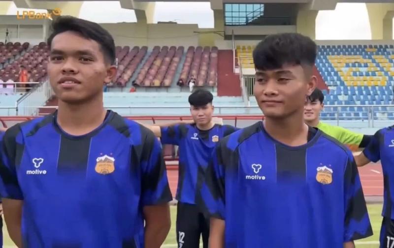Ninh Bình hé lộ 3 tân binh: Em trai Dụng Quang Nho, Nay Zi Đan và thủ môn cao gần 2 m- Ảnh 7. Ninh Bình hé lộ 3 tân binh: Em trai Dụng Quang Nho, Nay Zi Đan và thủ môn cao gần 2 m- Ảnh 7.