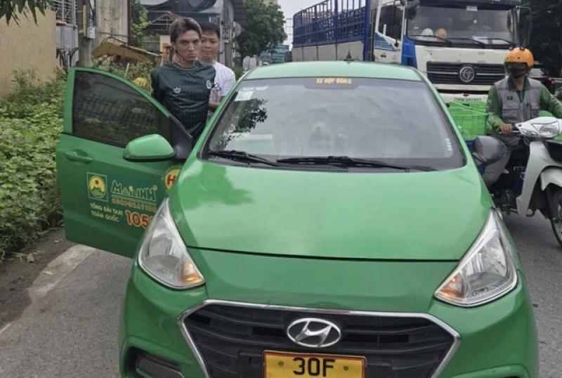 Lời khai gây sốc của rapper Bình ‘ Gold ’ trong vụ cướp xe taxi tại Hà Nội - Ảnh 2. Lời khai gây sốc của rapper Bình ‘ Gold ’ trong vụ cướp xe taxi tại Hà Nội - Ảnh 2.