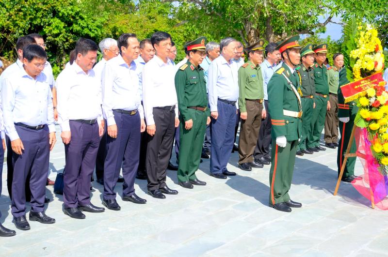 13 đặc khu của Việt Nam: Đặc khu Cồn Cỏ pháo đài xanh trên Biển Đông- Ảnh 6. 13 đặc khu của Việt Nam: Đặc khu Cồn Cỏ pháo đài xanh trên Biển Đông- Ảnh 6.