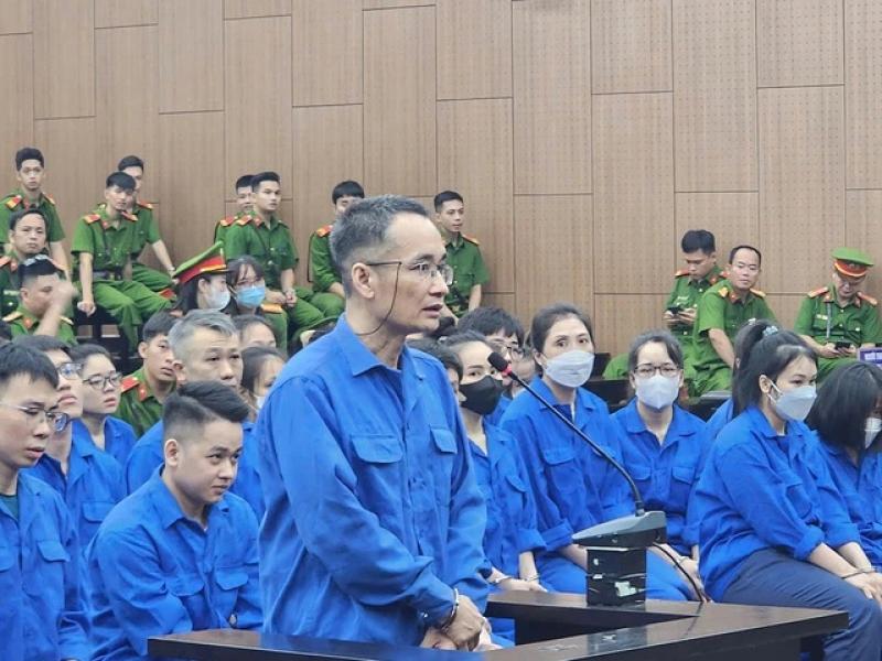 Viện trưởng viện kiểm sát bị cắt ghép hình ảnh để khủng bố tinh thần siết nợ - Ảnh 1. Viện trưởng viện kiểm sát bị cắt ghép hình ảnh để khủng bố tinh thần siết nợ - Ảnh 1.