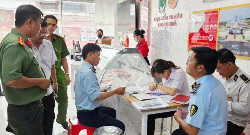 - Ảnh 1. C.P Việt Nam- Ảnh 1.