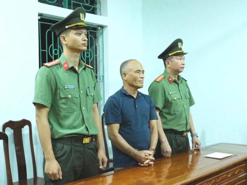 Khởi tố người đàn ông về tội lợi dụng các quyền tự do dân chủ - Ảnh 1.