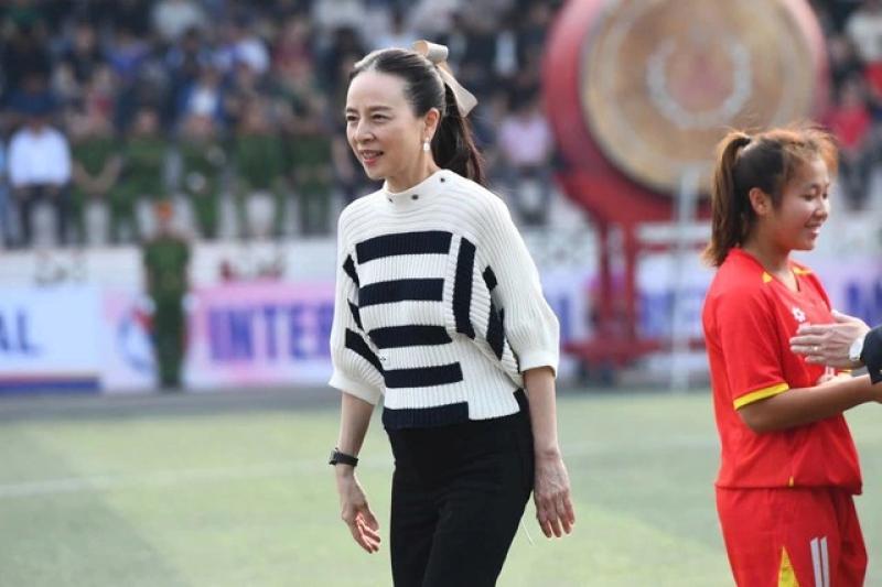 Madam Pang viết tâm thư sau cú sốc của đội tuyển nữ Thái Lan: Xin lỗi và hứa…- Ảnh 2. Madam Pang viết tâm thư sau cú sốc của đội tuyển nữ Thái Lan: Xin lỗi và hứa…- Ảnh 2.