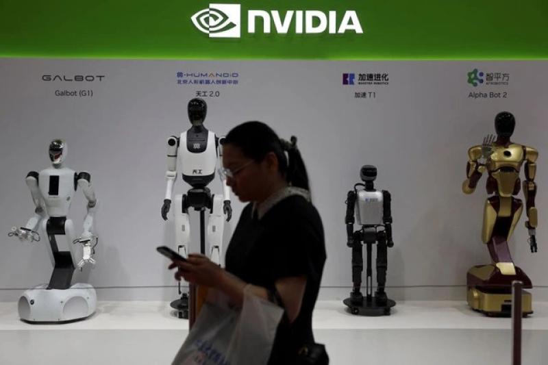 Mỹ bật đèn xanh cho chip AI Nvidia xuất khẩu sang Trung Quốc- Ảnh 1. Mỹ bật đèn xanh cho chip AI Nvidia xuất khẩu sang Trung Quốc- Ảnh 1.