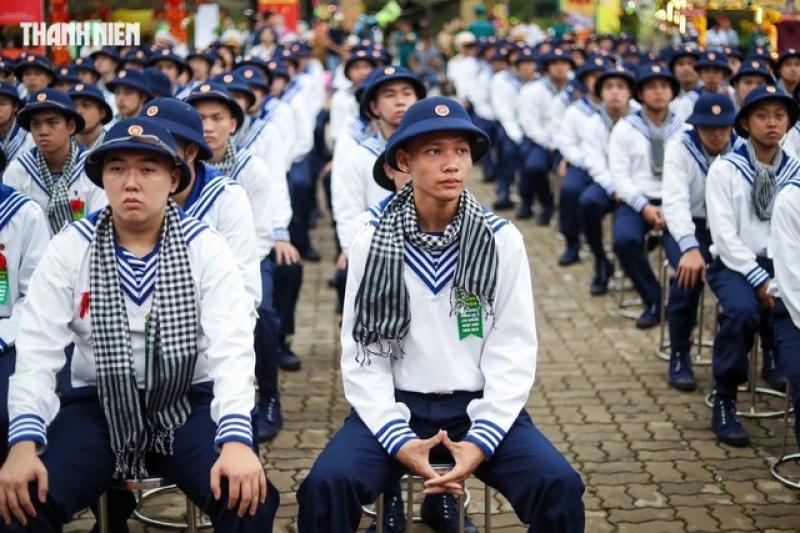 Bộ Quốc phòng trả lời về việc cố ý xăm hình để trốn nghĩa vụ quân sự- Ảnh 1. Bộ Quốc phòng trả lời về việc cố ý xăm hình để trốn nghĩa vụ quân sự- Ảnh 1.