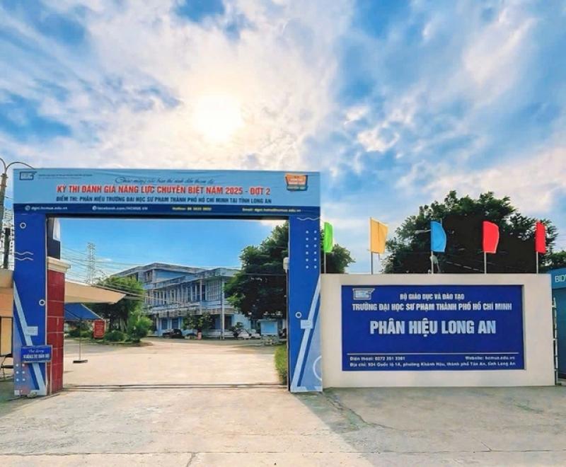 Tuyển sinh ĐH 2025: Chọn học cơ sở chính hay phân hiệu? - Ảnh 3.