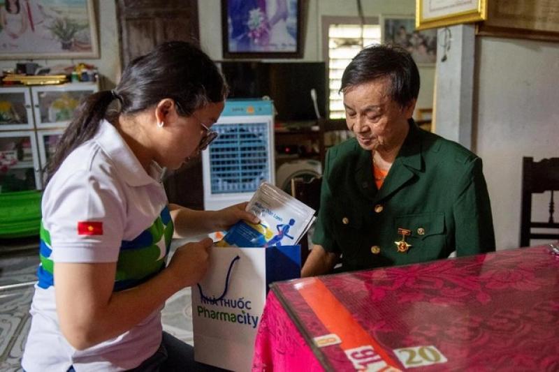 Pharmacity chăm sóc sức khỏe người có công với đất nước tại Quảng Trị- Ảnh 8.