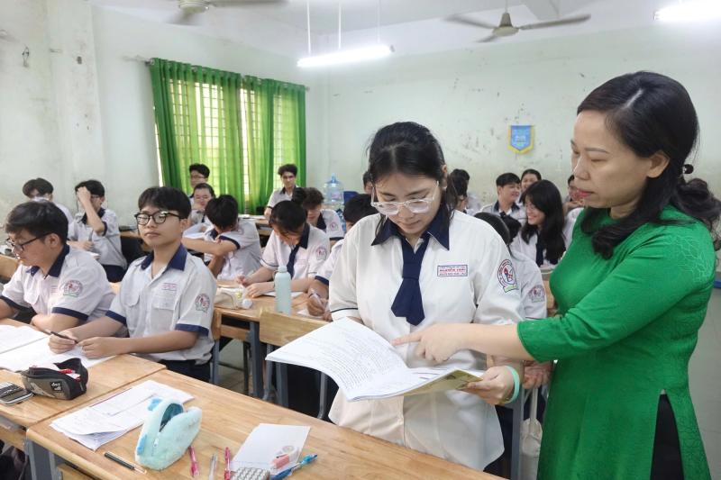 Cho khấu trừ chi phí thiết yếu trước khi tính thuế- Ảnh 2. Cho khấu trừ chi phí thiết yếu trước khi tính thuế- Ảnh 2.