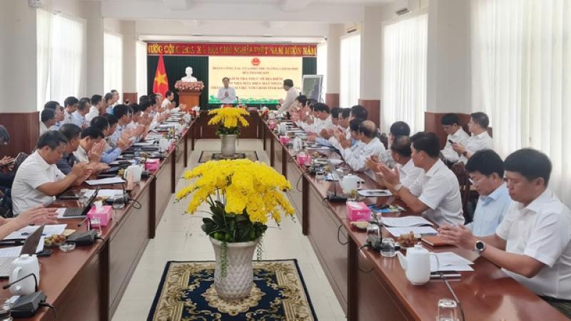 Phó thủ tướng Bùi Thanh Sơn kiểm tra địa điểm quy hoạch Nhà máy điện hạt nhân Ninh Thuận- Ảnh 5. Phó thủ tướng Bùi Thanh Sơn kiểm tra địa điểm quy hoạch Nhà máy điện hạt nhân Ninh Thuận- Ảnh 5.