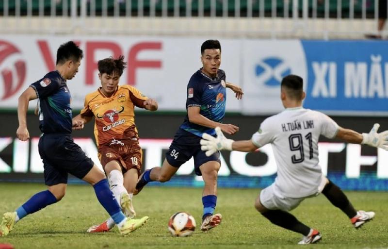 Quốc Việt: Màn chạy đà hoàn hảo, nhắm hat-trick vô địch lịch sử cùng U.23 Việt Nam- Ảnh 3.