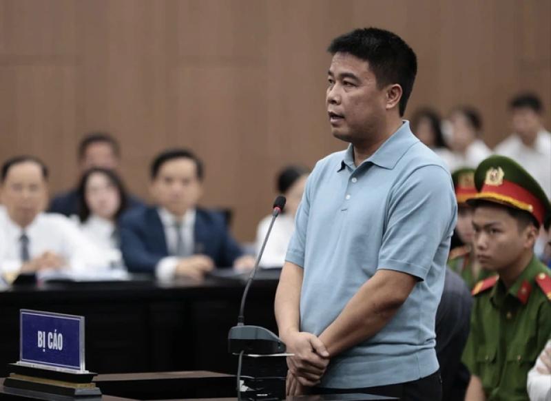 Nộp 768 tỉ đồng, 'ông chủ' Tập đoàn Phúc Sơn được đề nghị giảm 11 năm tù  - Ảnh 1.
