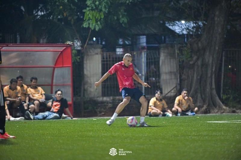 Đội phóng viên Việt Nam thắng Indonesia trong trận giao hữu ý nghĩa- Ảnh 4. Đội phóng viên Việt Nam thắng Indonesia trong trận giao hữu ý nghĩa- Ảnh 4.