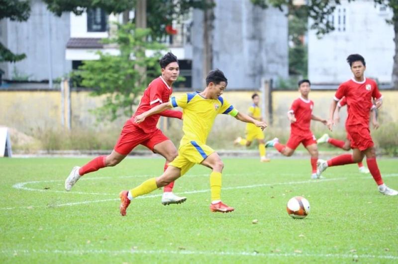 'Báu vật' của bầu Đức ghi bàn, HAGL thẳng tiến vào vòng chung kết U.21- Ảnh 6. 'Báu vật' của bầu Đức ghi bàn, HAGL thẳng tiến vào vòng chung kết U.21- Ảnh 6.