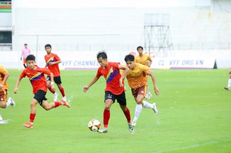 4 trận tứ kết đều phải đá luân lưu, lộ diện 2 cặp đấu bán kết giải U.21 quốc gia - Ảnh 1. 4 trận tứ kết đều phải đá luân lưu, lộ diện 2 cặp đấu bán kết giải U.21 quốc gia - Ảnh 1.
