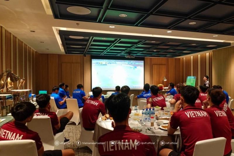 Văn Trường thừa nhận U.23 Việt Nam thiếu cây săn bàn thực thụ, thầy Kim có hành động đặc biệt- Ảnh 7. Văn Trường thừa nhận U.23 Việt Nam thiếu cây săn bàn thực thụ, thầy Kim có hành động đặc biệt- Ảnh 7.