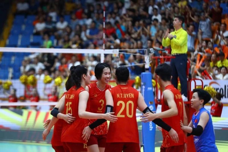 Lịch thi đấu, trực tiếp bán kết bóng chuyền VTV Cup hôm nay: So tài đỉnh cao, Việt Nam quyết thắng- Ảnh 2. Lịch thi đấu, trực tiếp bán kết bóng chuyền VTV Cup hôm nay: So tài đỉnh cao, Việt Nam quyết thắng- Ảnh 2.