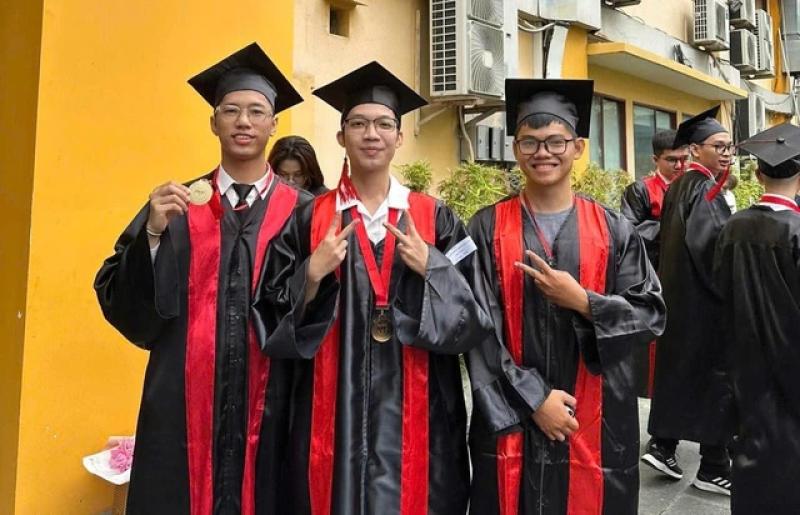 Bỏ dở hành trình làm bác sĩ, chàng trai trở thành huấn luyện viên thể hình - Ảnh 3.