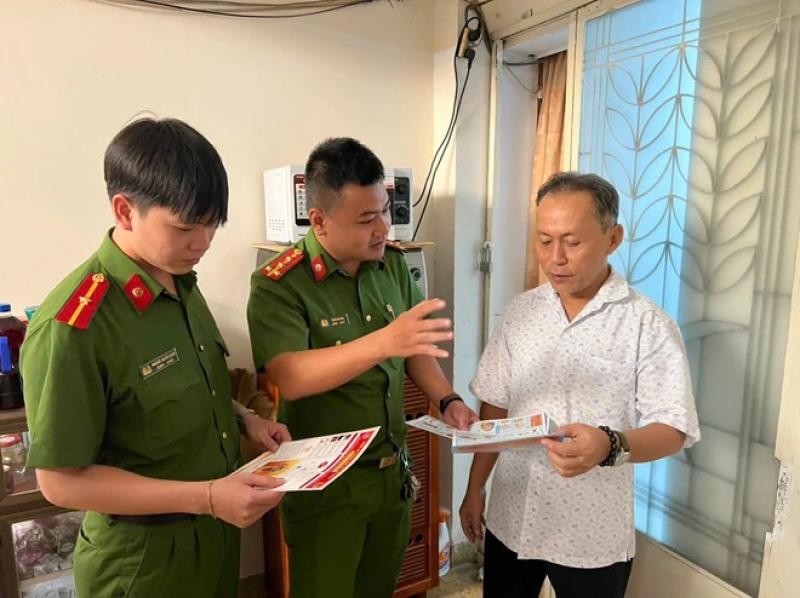 Công an TP.HCM ra quân xóa 'chuồng cọp'- Ảnh 11.