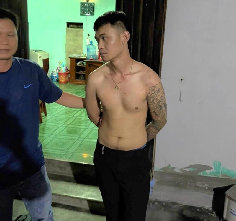 Ngang nhiên lừa đảo , chiếm đoạt ô tô tại tiệm rửa xe ở Diên Khánh - Ảnh 1. Ngang nhiên lừa đảo , chiếm đoạt ô tô tại tiệm rửa xe ở Diên Khánh - Ảnh 1.