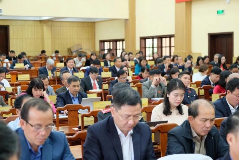 Lâm Đồng chi hơn 68,6 tỉ đồng hỗ trợ cán bộ sau sáp nhập- Ảnh 2. Lâm Đồng chi hơn 68,6 tỉ đồng hỗ trợ cán bộ sau sáp nhập- Ảnh 2.