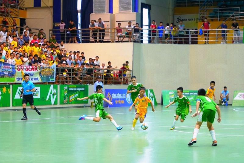 'Nói không' với việc gian lận tuổi tại giải bóng đá nhi đồng toàn quốc- Ảnh 2. 'Nói không' với việc gian lận tuổi tại giải bóng đá nhi đồng toàn quốc- Ảnh 2.