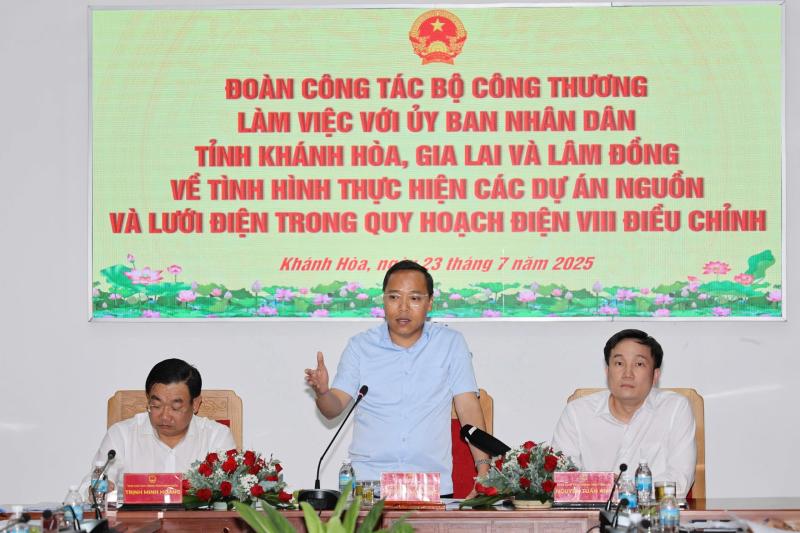 Kinh tế xanh: Bộ Công thương làm việc với ba tỉnh về dự án điện lực - Ảnh 1. Kinh tế xanh: Bộ Công thương làm việc với ba tỉnh về dự án điện lực - Ảnh 1.