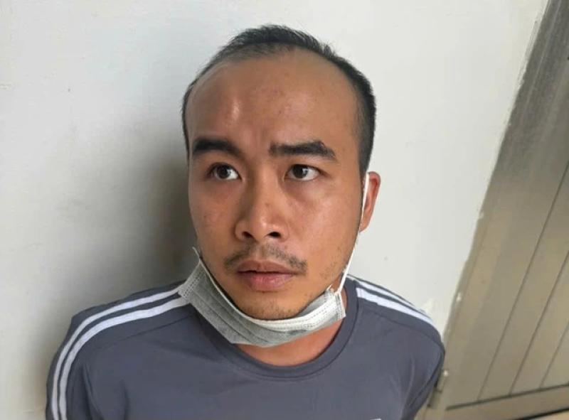 Kẻ cướp giật tiệm vàng ở TP.HCM khai gì?- Ảnh 1. Kẻ cướp giật tiệm vàng ở TP.HCM khai gì?- Ảnh 1.