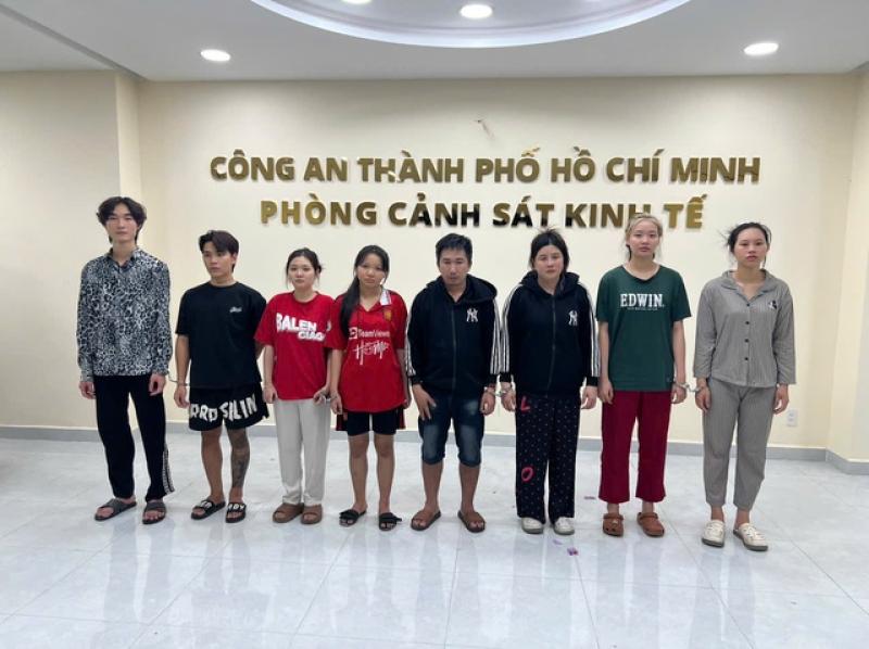 Quán bar Bùi Viện buôn bán khí cười trái phép thu lợi bất chính trăm tỷ đồng- Ảnh 1. Quán bar Bùi Viện buôn bán khí cười trái phép thu lợi bất chính trăm tỷ đồng- Ảnh 1.