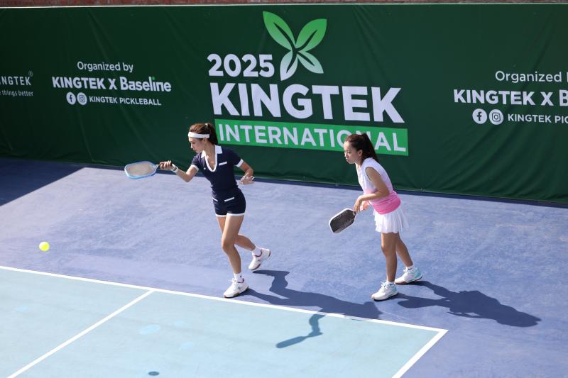 Các tay vợt Việt Nam gây sốt ở giải pickleball Kingtek International 2025- Ảnh 2.