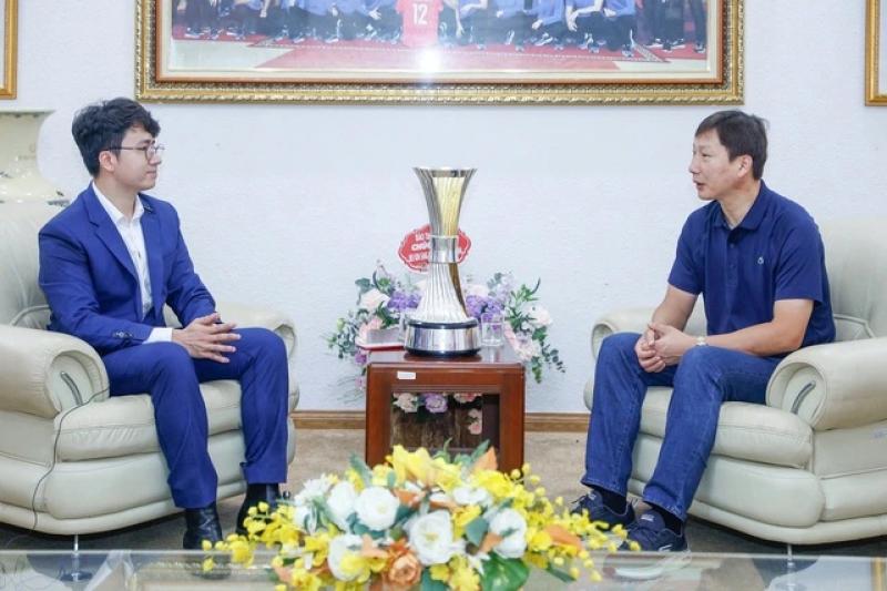 Khí chất Kim Sang-sik- Ảnh 3. Khí chất Kim Sang-sik- Ảnh 3.