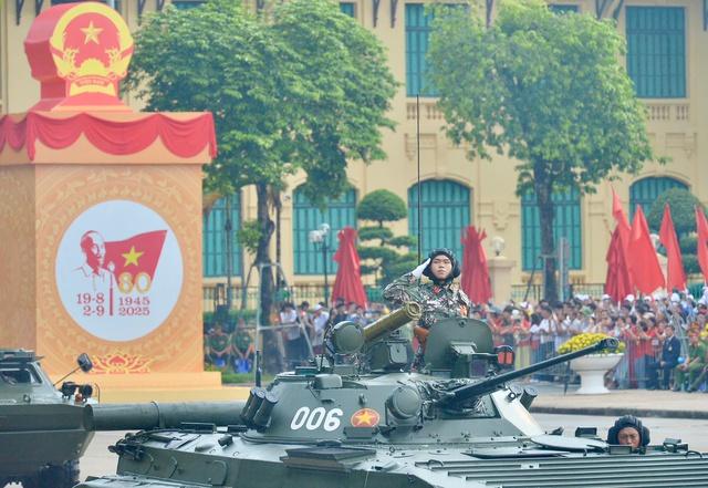 Tổ quốc trong tim ta- Ảnh 1.