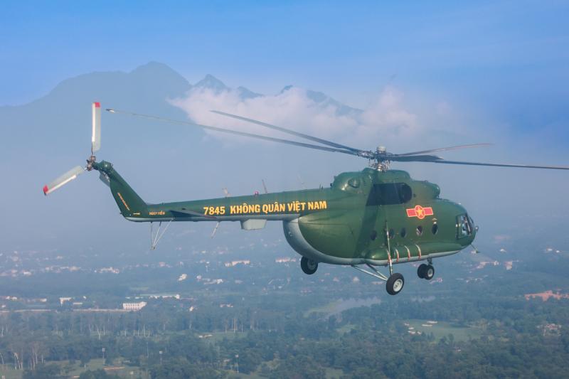 Không quân trực thăng dốc sức luyện tập bay diễu binh 2.9- Ảnh 11. Không quân trực thăng dốc sức luyện tập bay diễu binh 2.9- Ảnh 11.