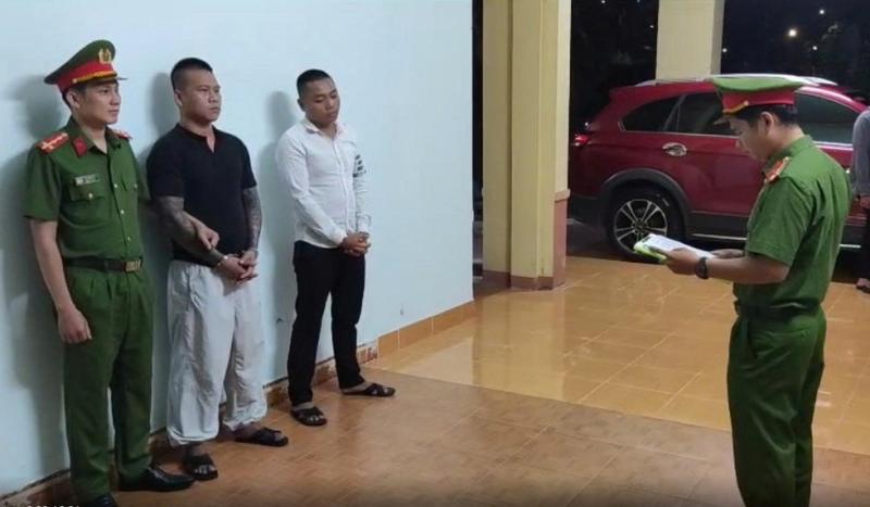 Đà Nẵng: Tạm giữ 2 nghi phạm nổ súng đe dọa chủ quán bida - Ảnh 1.