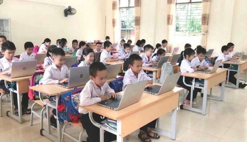 Qũy Thiện Tâm của Vingroup nhận Huân chương Lao động hạng Nhất ghi nhận 19 năm Thiện nguyện - Ảnh 5. Qũy Thiện Tâm của Vingroup nhận Huân chương Lao động hạng Nhất ghi nhận 19 năm Thiện nguyện - Ảnh 5.