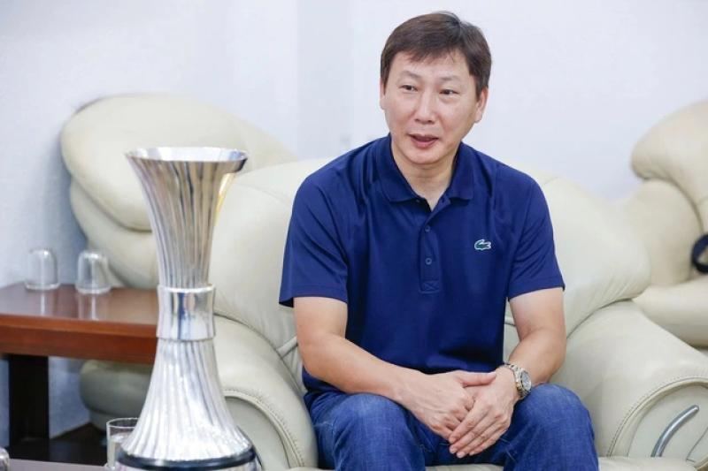 Khí chất Kim Sang-sik- Ảnh 1. Khí chất Kim Sang-sik- Ảnh 1.